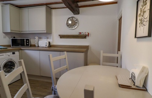 Stanbury House | SARAH'S COTTAGE, family friendly in Stanbury, Yorkshire