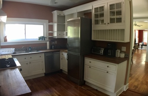 Saratoga Springs Apartment | Saratoga East Side Track Rental: Walk to Track & Broadway, Huge, Sunny 3bd/2ba