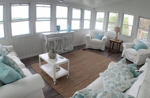 Saratoga Springs Cabin | Saratoga Springs, Lakefront Cabin