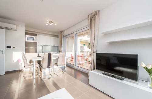 Novalja Apartment | Sargas Suite 6 with city view