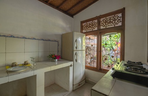 Lovina House | Sari House Lovina