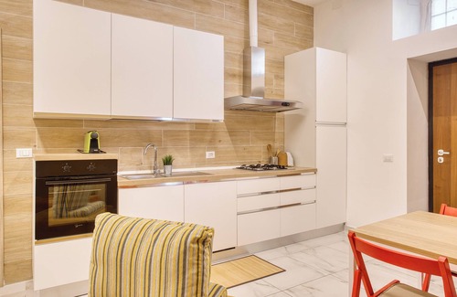 Chinatown Apartment | Sarpi56; New 2 BD apartment in Sempione district