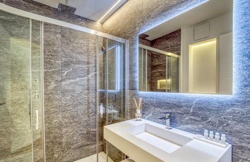 Ascona Apartment | Sasso Boretto, Luxury Holiday Apartments