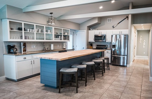 Safe Harbor House | Sassy Seahorse | Pet-friendly, Pool Table, Private Pool!