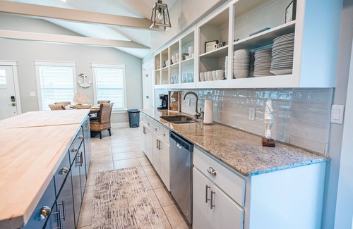 Safe Harbor House | Sassy Seahorse | Pet-friendly, Pool Table, Private Pool!