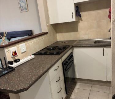 Greater Johannesburg Metropolitan Area Apartment | Savannah Lodge Apartments unit 81