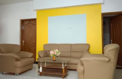 Ooty Hotel | Savi's home stay