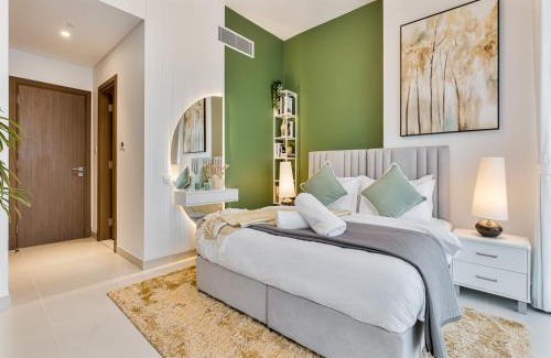 Al Safa Apartment | Savis Homes - Canal Front Residence Near Al Wasl Safa Park with Skyline View