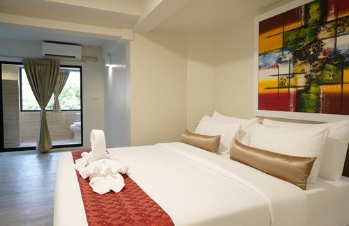 Chana Songkhram Hotel | Sawasdee House