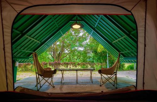 Thai Mueang Resort | Sawasdee Lagoon Camping & Restaurant