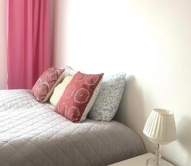 Tikkurila Apartment | Scandinavian 1BR Great Location