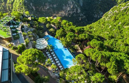 Ajaltoun Resort | Scappa Resort