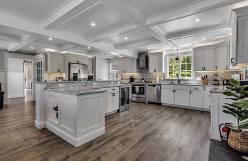 Dennis House | Scargo Vista ~ Professionally designed, Completely renovated craftsman home