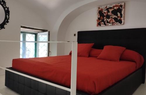 Vittorio Emanuele Apartment | ScarletHouse