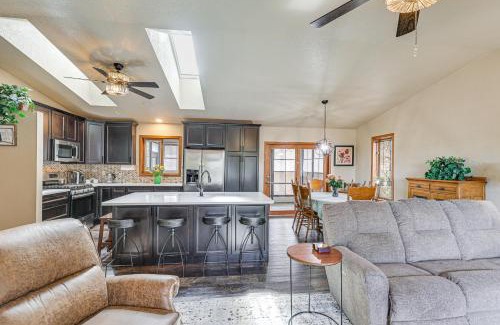 Rapid City House | Scenic and Serene Rapid City Getaway on 1 half Acres!