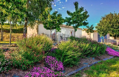 Les Epesses Apartment | Scenic Countryside Retreat Near Puy du Fou - Perfect for Family Getaways