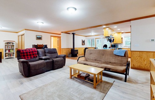 Port Orchard House | Scenic dog-friendly home with forest views, firepit, wood stove, & W/D