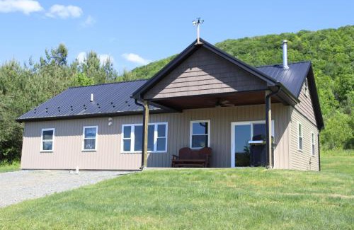 Beaver Dams House | Scenic Mountain Lodge