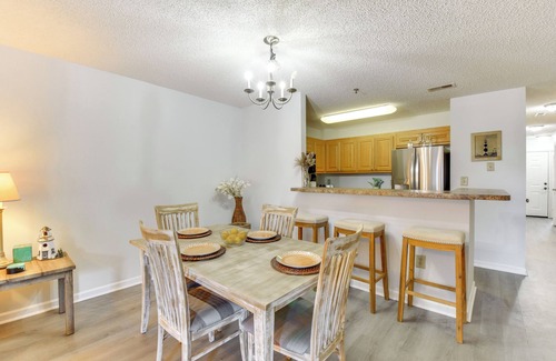 Six Mile Condo | Scenic Outdoor Space: Lake Keowee Retreat!