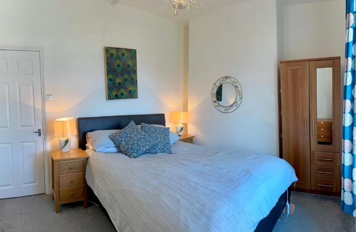 Neyland House | Scenic Pembrokeshire Cottage