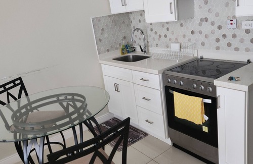 Saint Andrew Apartment | Scenic studio in Portmore, Jamaica