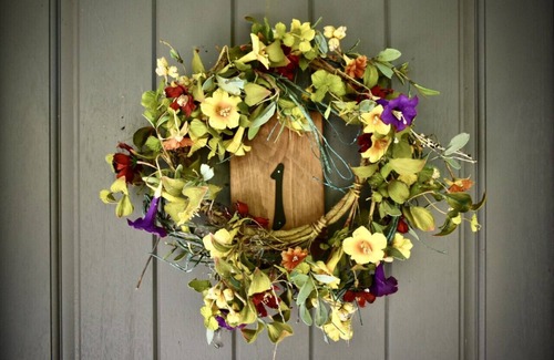 Baker City Cottage | Scenic Views Casita 1 - Cozy Studio for 2, Local Golfing 50% Off!