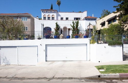 Los Feliz Condo | Scenic views near Griffith Park in a quiet area that's moments from Hollywood!