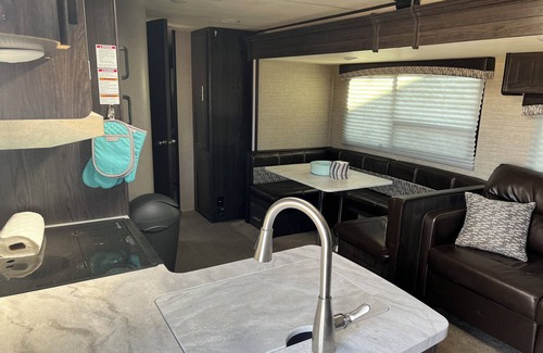 Cody House | Scenic Yellowstone Camper - in Cody