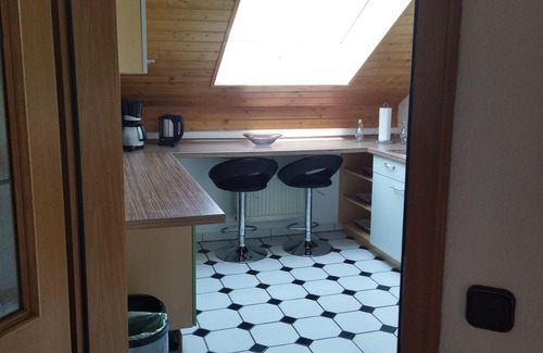 Winzer Apartment | Schöne Atelierferienwohnung mit Balkon a. d. Donau