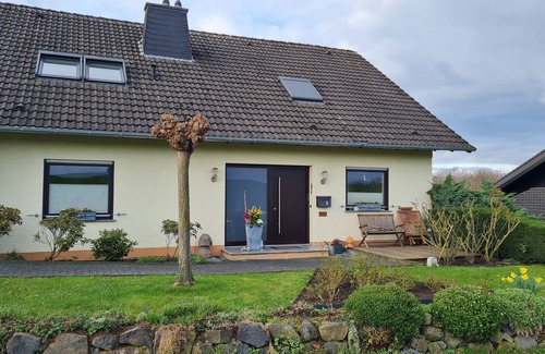 Erpel House | Schöne Ferienwohnung in Erpel Direkt am Rheinsteig. Kleine Haustiere Willkommen