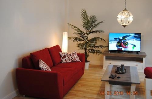 Gaarden-Sud - Kronsburg Apartment | Schöne Ferienwohnung zentral gelegen