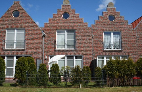 Norddeich House | Schönes Reihenhaus mit Eigenem Strandkorb am Strand