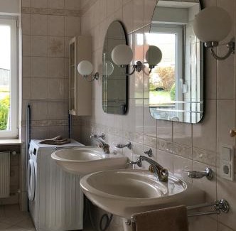 Nonnweiler Apartment | Schneiders Ferienwohnung 4