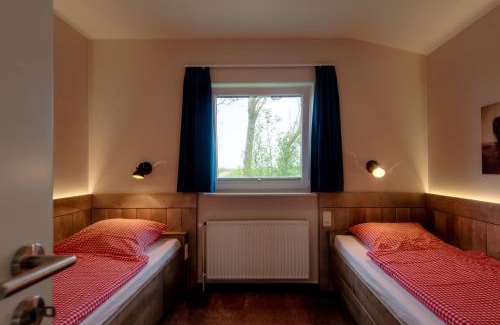 Hedwigenkoog House | Schwalbe