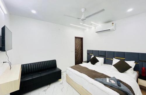 Ghaziabad Hotel | Scorpio Inn Couple Friendly Stay In Dashrathpuri