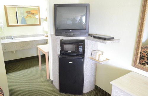 Astrodome Hotel | Scottish Inns & Suites at NRG Park