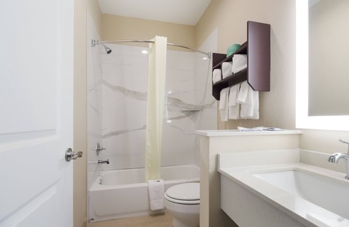 Hitchcock Hotel | Scottish Inns & Suites Hitchcock/Santa Fe