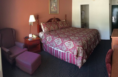 Tupelo Hotel | Scottish Inns