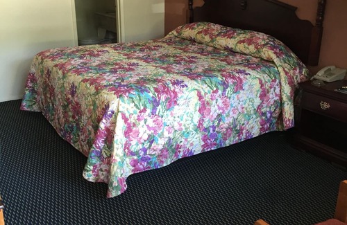 Tupelo Hotel | Scottish Inns