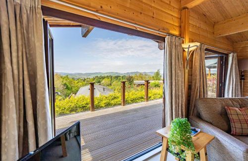 Rockcliffe House | Screel View