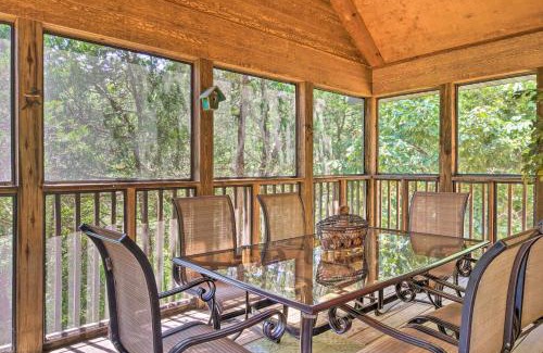 Branson West House | Screened Deck Cozy Branson West Cabin!