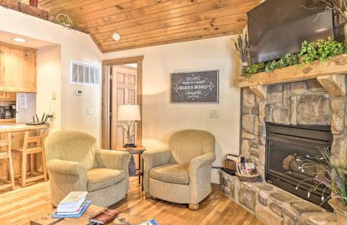 Branson West House | Screened Deck Cozy Branson West Cabin!