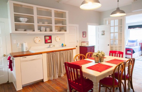 Tybee Island Cottage | Screened Inn c1925! Quiet North End Duplex! Screened porch. Beach Access!