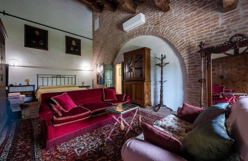 San Pietro Viminario Villa | Scuderia Country Mansion 3300SquareFeet