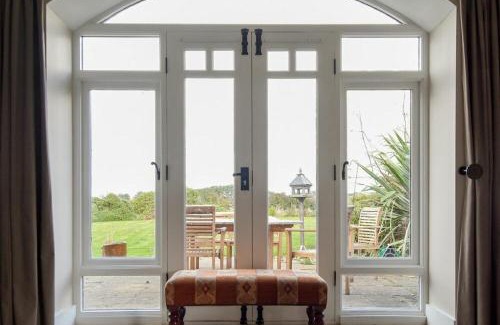 South Charlton House | Sea Breeze