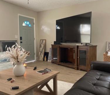 Sebastian Highlands Apartment | Sea Breeze in Sebastian