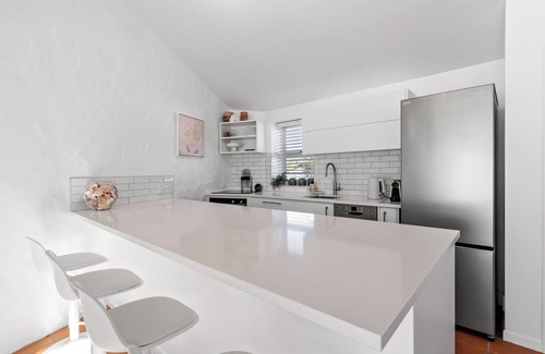 Orewa House | Sea Breeze - Orewa Oceanside Apartments