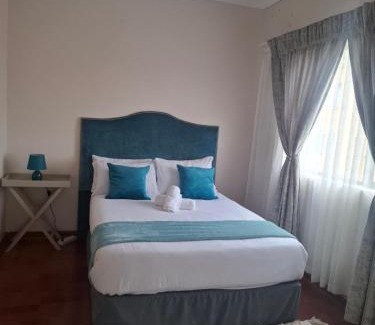 East London Apartment | Sea breeze valley