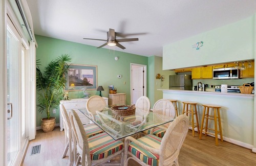Bethany Beach Condo | Sea Colony newly-remodeled condo with access to pools, tennis, & a private beach