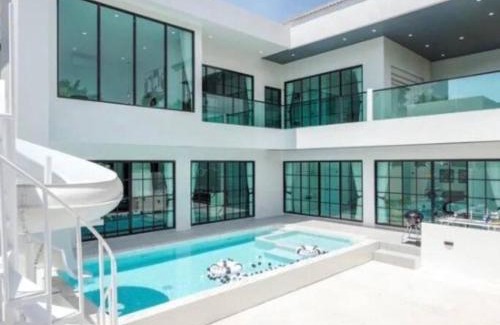 Na Chom Thian House | Sea'cret Stay Villa Pattaya พัทยา พูลวิลล่าพัทยา ใกล้ทะเล